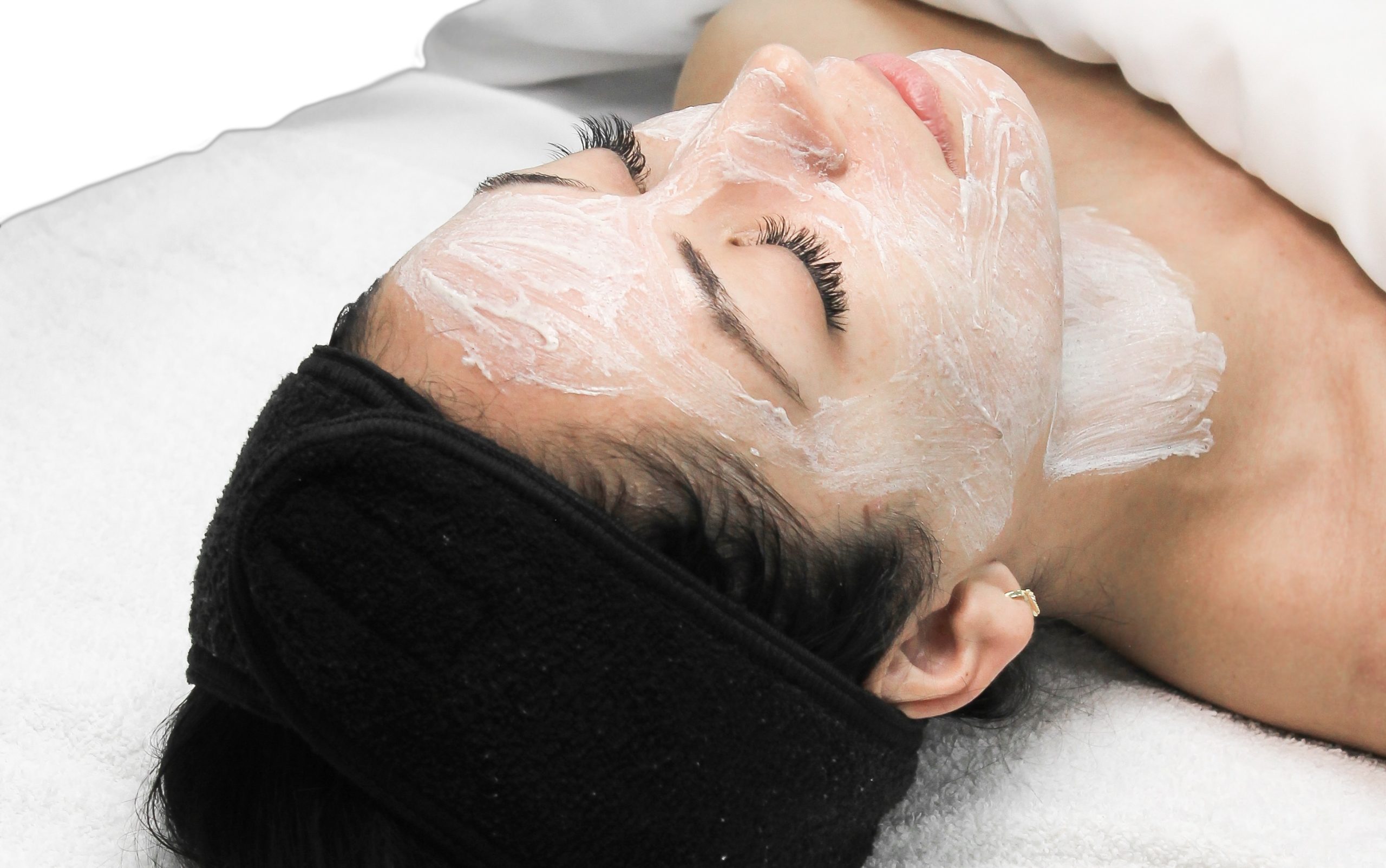 facial for glowing skin "Facials for glowing skin"