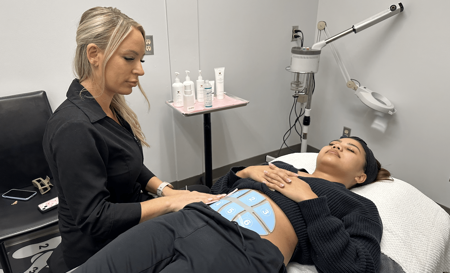 abdomen body sculpting in winnipeg treatment with RF Body Contouring